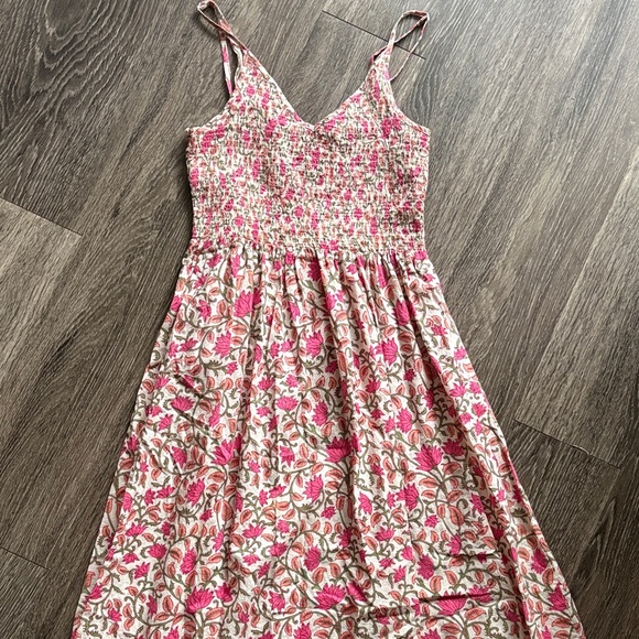 dRA Dresses & Skirts - Anthropologie Pink and Cream Floral Dress